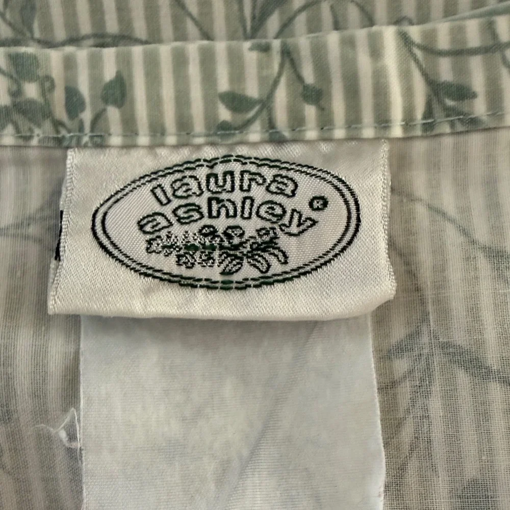 Vintage LAURA ASHLEY Cottage Rose Full Flat Sheet Sage Green Pink Floral USA